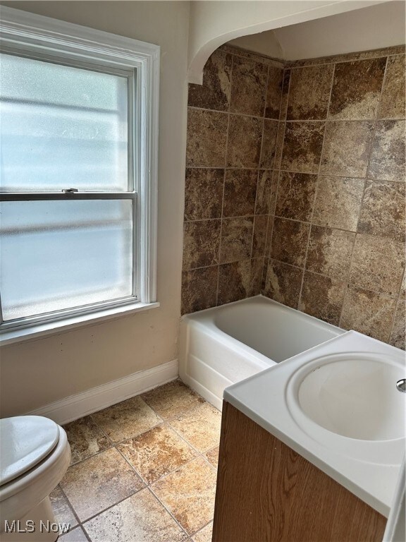 Building Photo - 3759 Northampton Rd