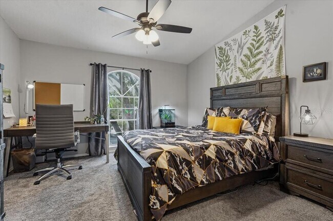 Building Photo - 2120 Fletchers Point Cir