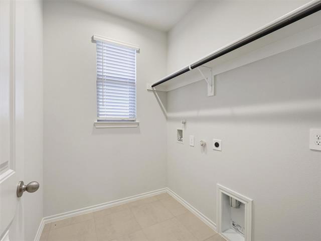 Building Photo - 3225 Sedge Grass Dr