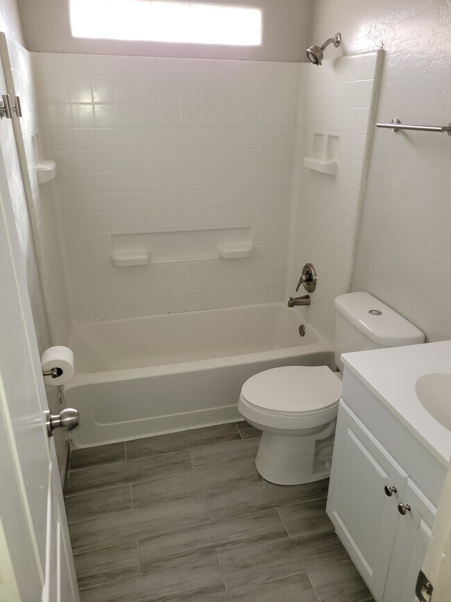 Bathroom - 5321 Indian School Rd NE