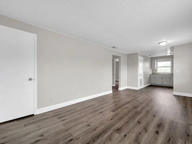Building Photo - 7009 S Mascotte St