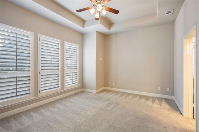 Building Photo - 2222 Marilla St