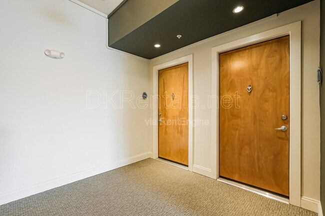 Building Photo - 870 Inman Vlg Pkwy NE