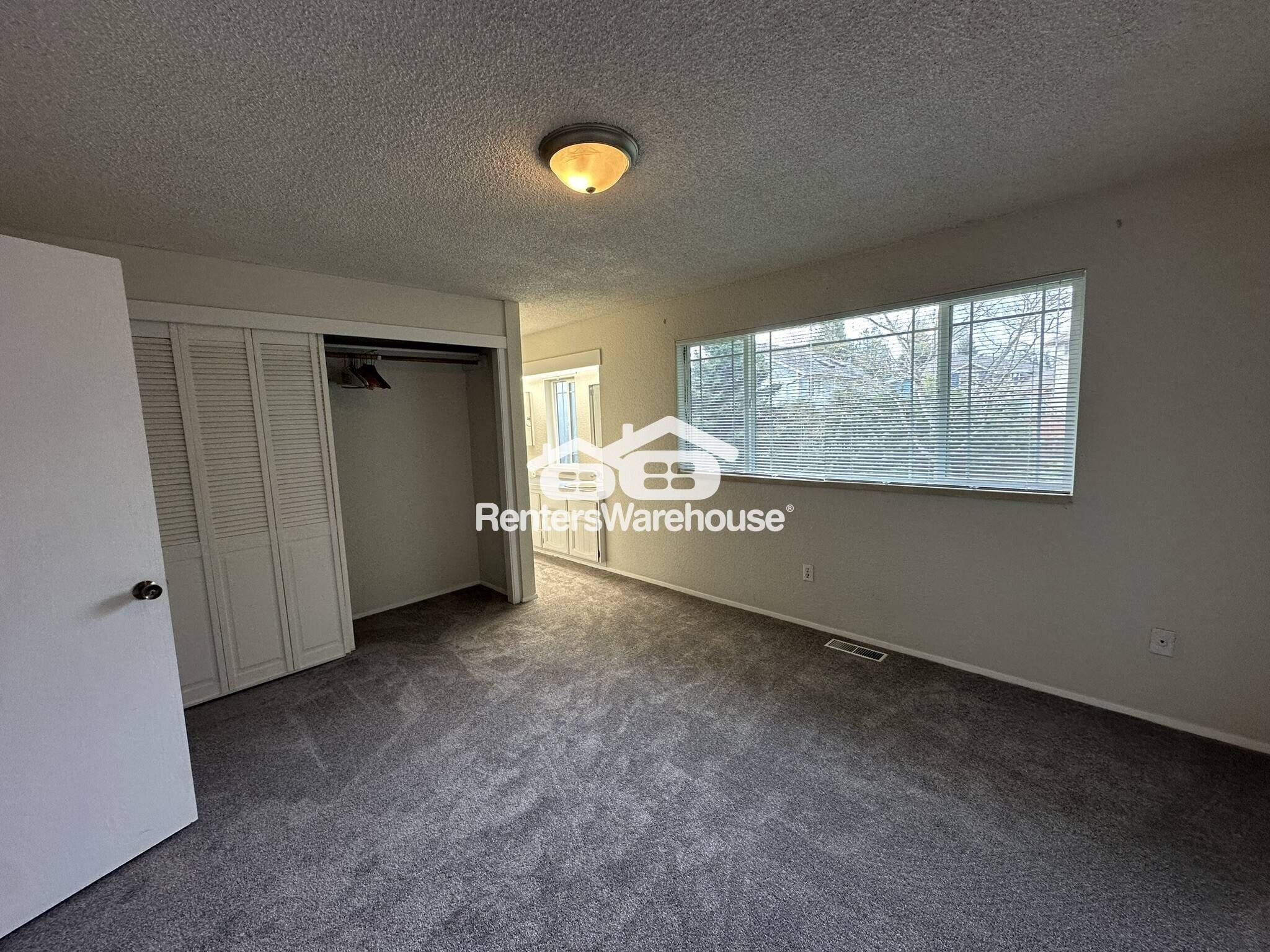 Building Photo - 955 Anacortes Ct NE