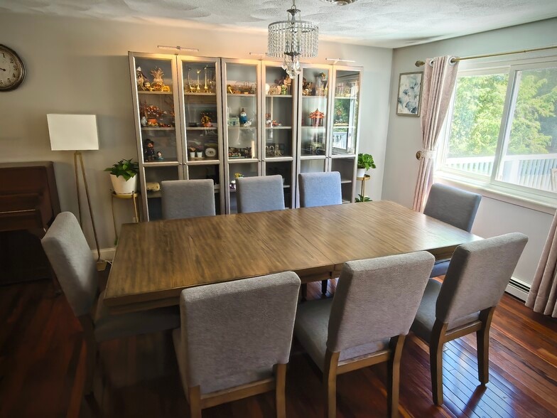 Dining room - 22 Howard Farm Rd