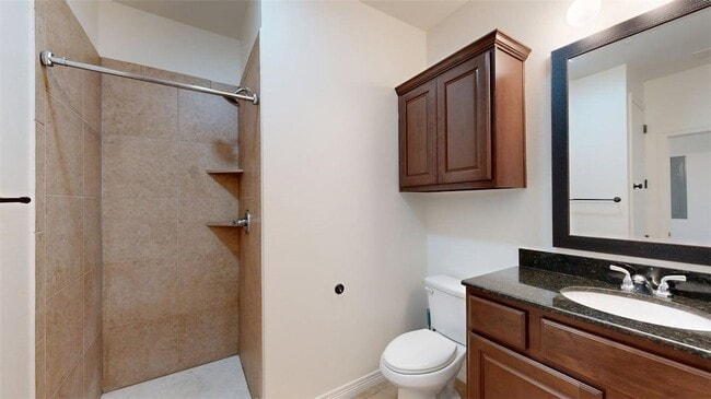 Building Photo - 206 N Main St