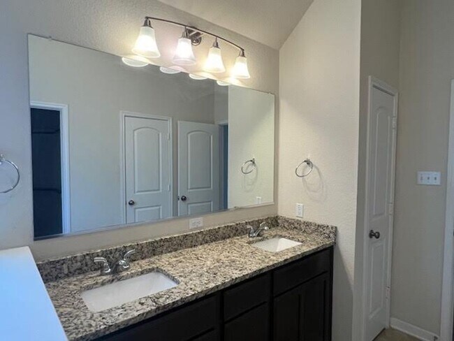 Building Photo - 1106 Merganser Way