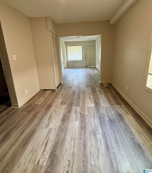 Building Photo - 7101 Naples Ave