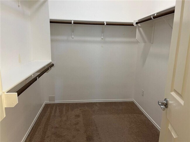 Building Photo - 16308 Copper Ellis Trace