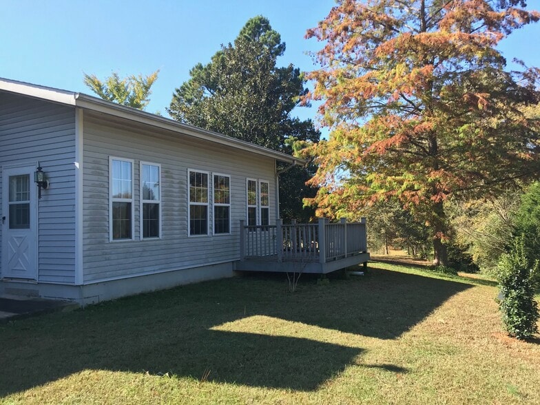 Building Photo - 151 Henry Sledd Rd