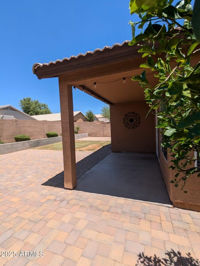 Building Photo - 9716 E Kiva Ave