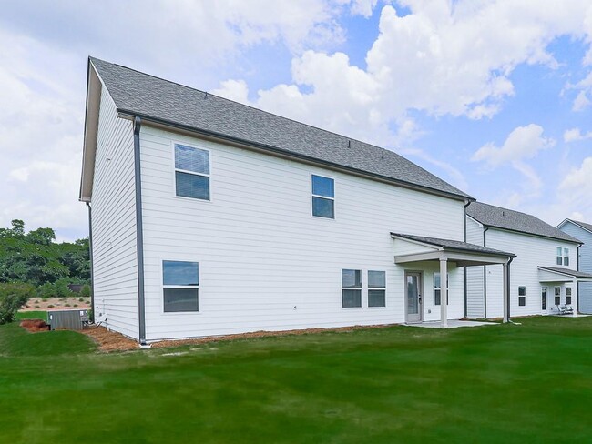Building Photo - 611 Elwick Ln