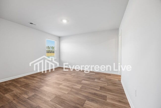 Building Photo - 1302 Willow Oaks Wy