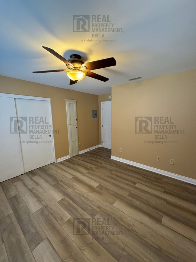 Building Photo - 1188 Witt St