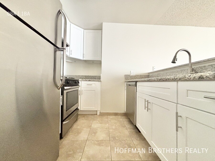 Building Photo - 1225 N Cherokee Ave