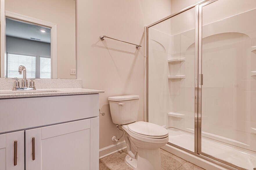 Building Photo - Room in Townhome on Tears Ln