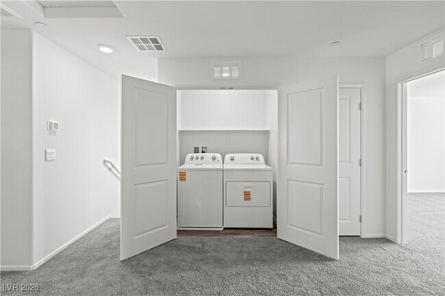 Building Photo - 4919 Olive Mesa Ave