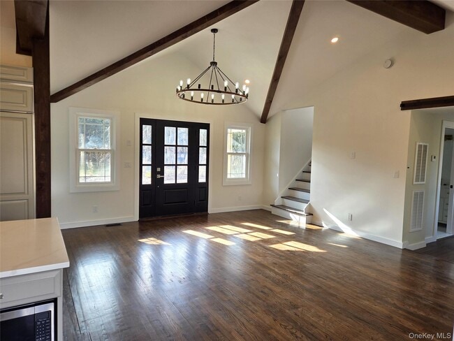 Building Photo - 85 Lewis Rd