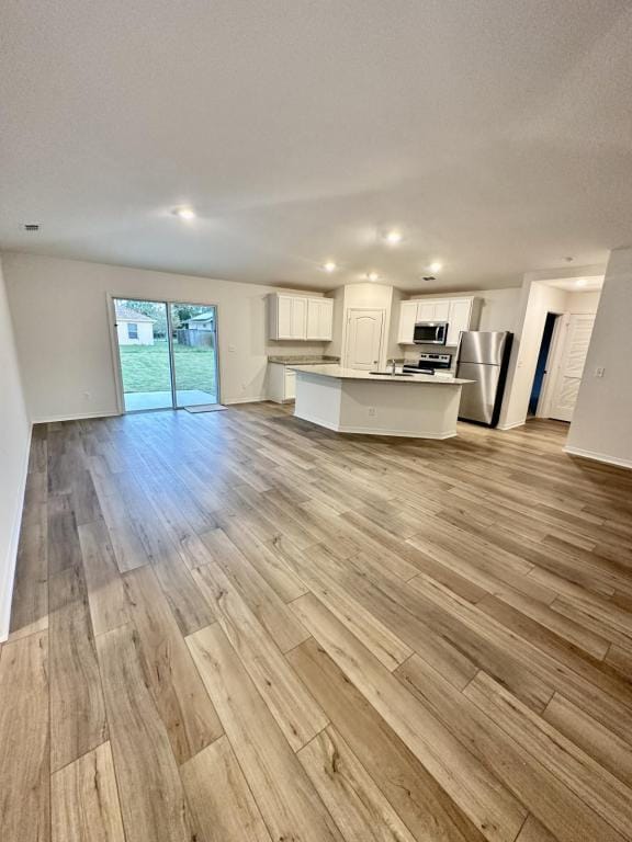 Building Photo - 29 Pineland Ln