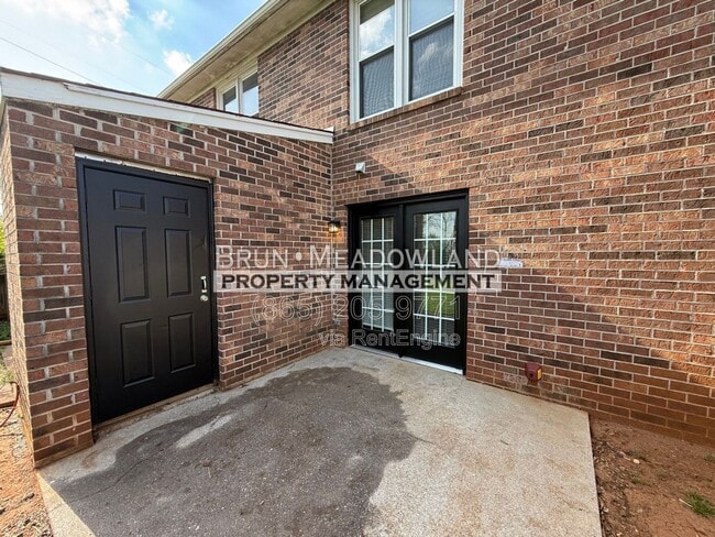 Building Photo - 9116 Parktop Ln NW