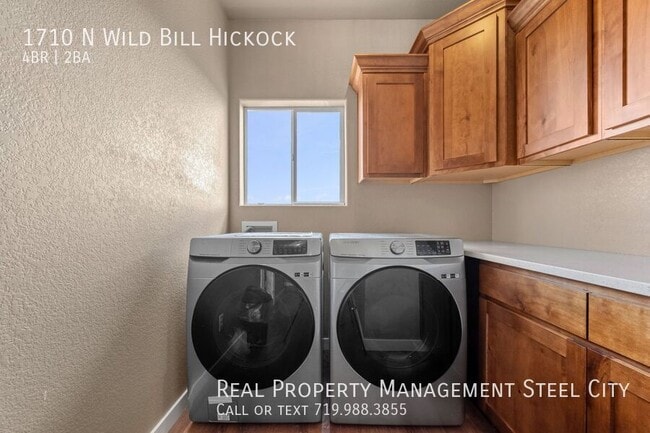 Building Photo - 1710 N Wild Bill Hickock Dr