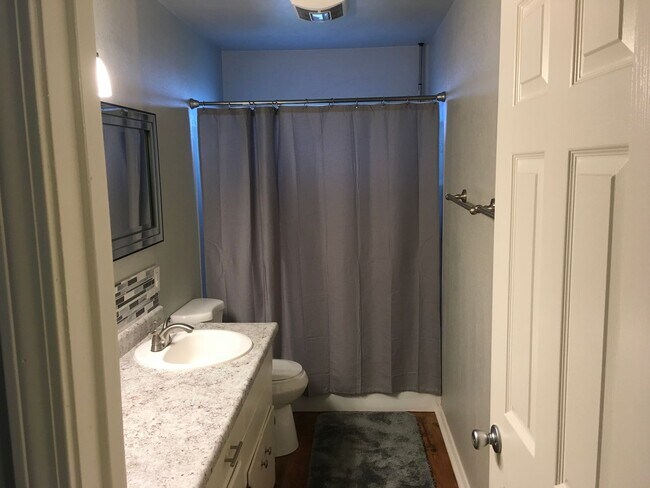 Building Photo - South Redding 2-Story Home, located in cul-de-sac