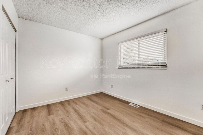 Building Photo - 738 S Nome St