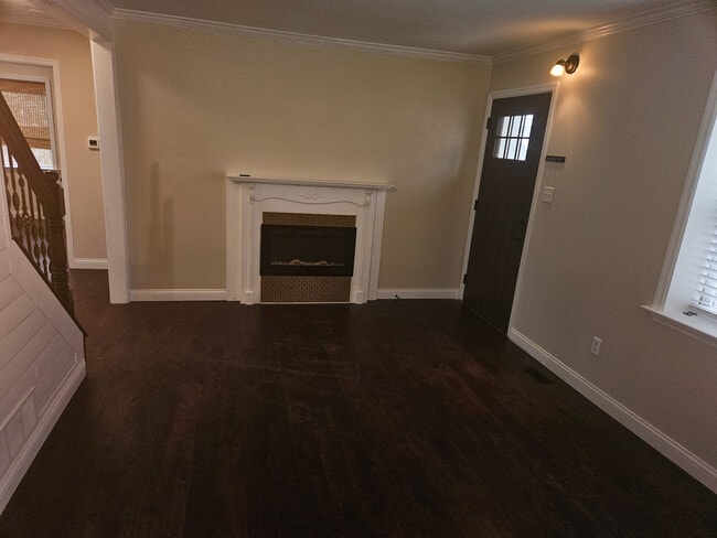 Building Photo - 21 Howard Rd