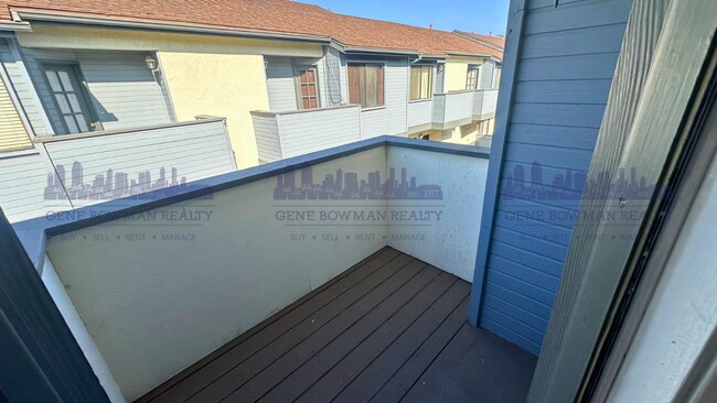 Building Photo - Stunning Imperial Beach 2BR/2BA Condo – 2-Car Garage, In-Unit W/D & Dual Private Patios Near the ...