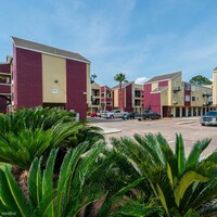 Building Photo - 2 br, 2 bath Condo - 3101 South Broadway S...