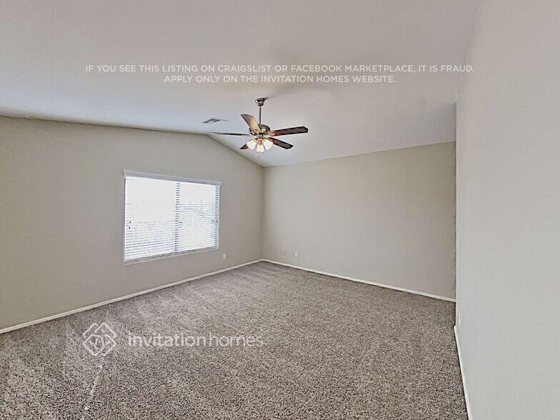 Building Photo - 2643 E Cowboy Cove Trail