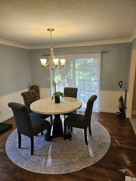 Building Photo - 1232 23rd St