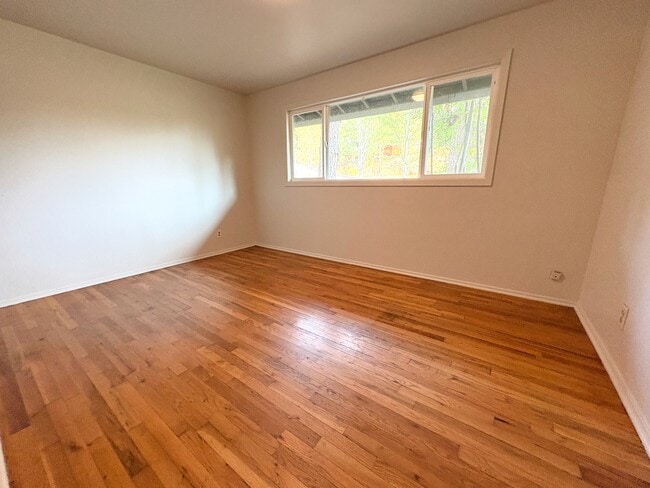 Building Photo - 3060 Onyx St