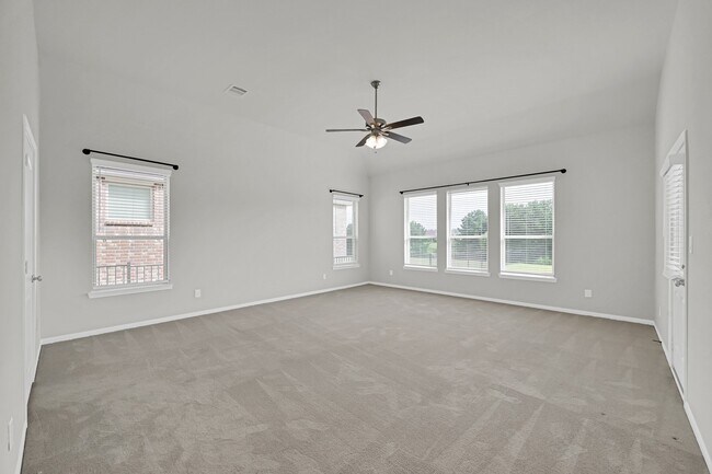 Building Photo - 253 Peninsula Pt Dr