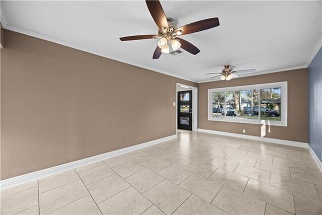 Building Photo - River Ridge Home Rental