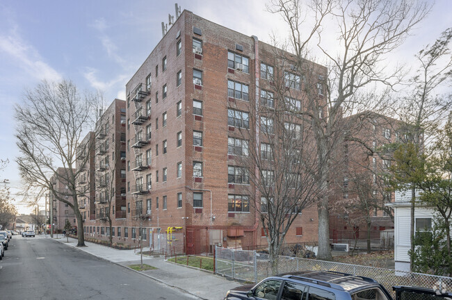 Building Photo - New Haven Towers