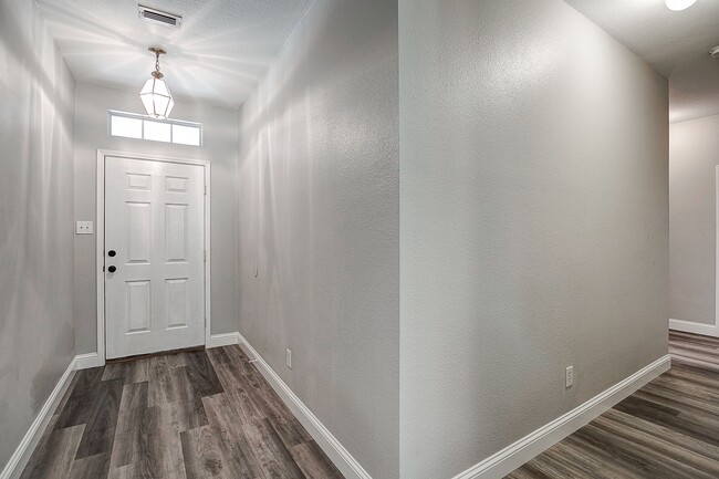Building Photo - Serenity on the Greenbelt in Stonebridge Ranch