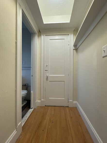 Building Photo - 1192 Boylston St