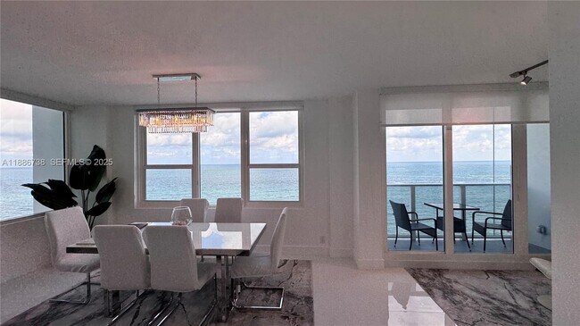 Building Photo - 3505 S Ocean Dr