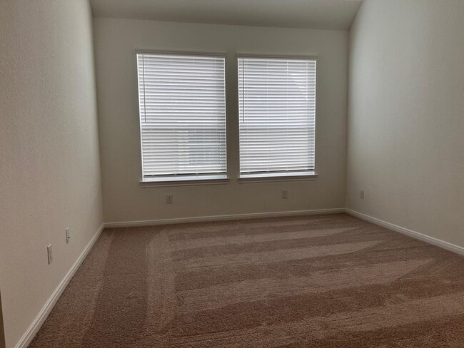 Building Photo - 126 W Coralburst Lp