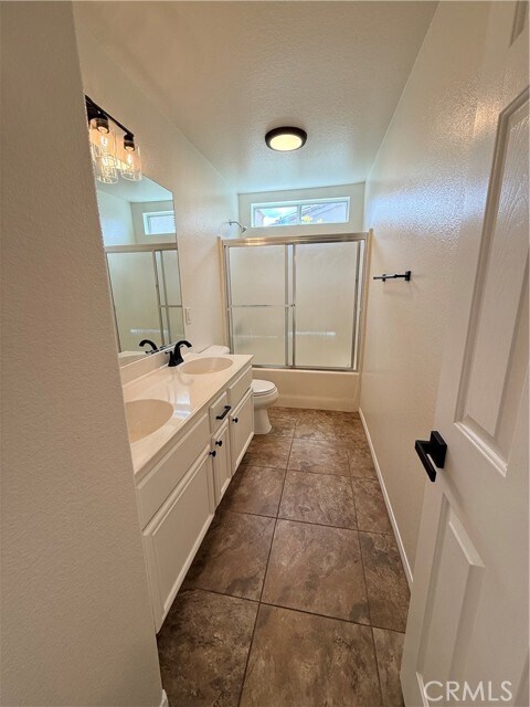 Building Photo - 25865 Lake Shore Ln
