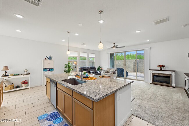 Building Photo - 20398 W Elm Dr