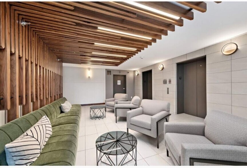 Common area - 433 S 7th St