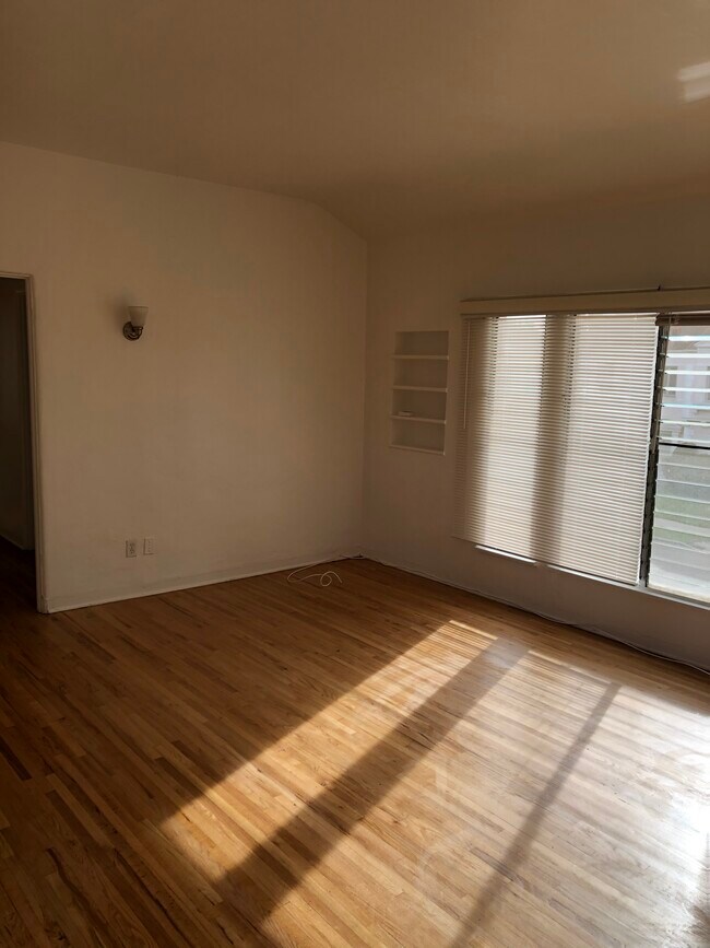 Beautiful hardwood floors - 8327 Blackburn Ave