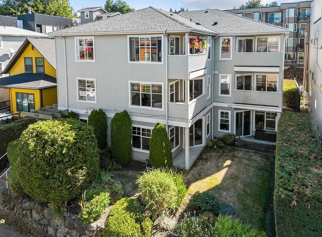 Primary Photo - Capitol Hill Condominium