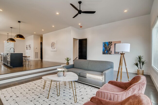 Building Photo - 2500 White Ave