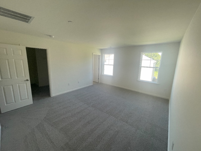 Building Photo - 269 Thompson Ave