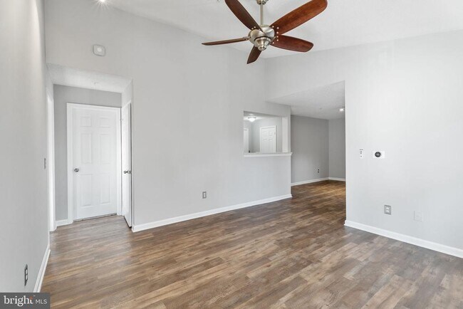 Building Photo - 12024 Taliesin Pl