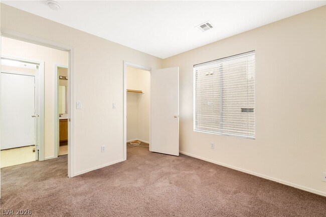 Building Photo - 4849 Lone Grove Dr