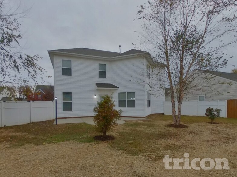 Building Photo - 2017 Rockycreek Ln